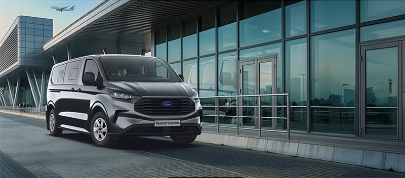 Ford amplía su oferta para transporte de pasajeros en Chile con Nuevas Ford Transit Bus 14+1 y Transit Custom Minibús 8+1
