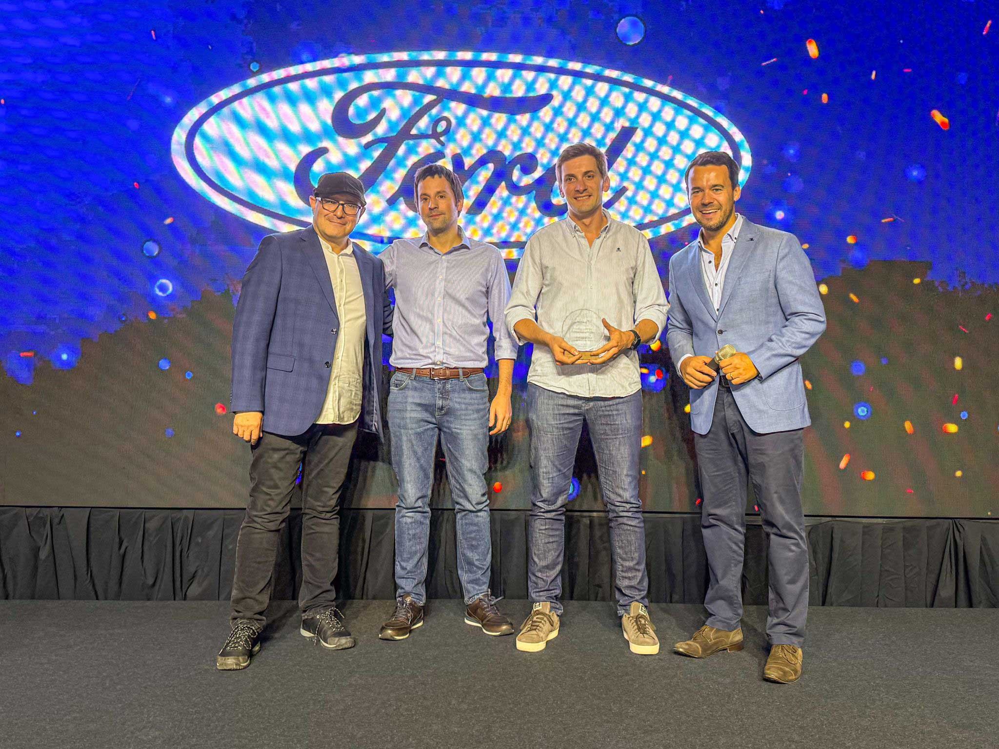 Ford Chile celebra nuevos reconocimientos y consolida su liderazgo en el mercado automotriz