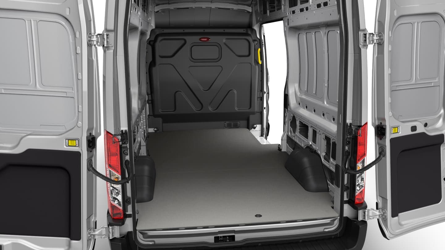 Apertura de puertas traseras en hasta 270 grados