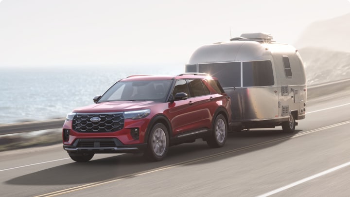 Ford Explorer con AdvanceTrac® y Trailer Sway Control para mayor control