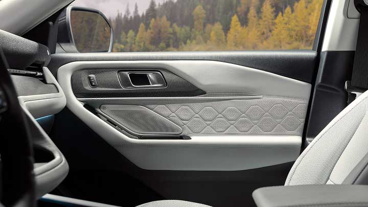 Parlantes Bang & Olufsen